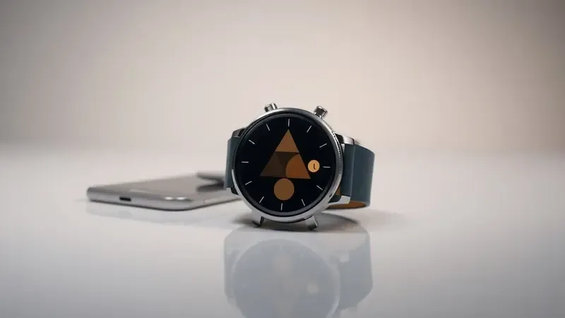 Ilustração conceitual de erros comuns e soluções ao instalar aplicativos em smartwatch
